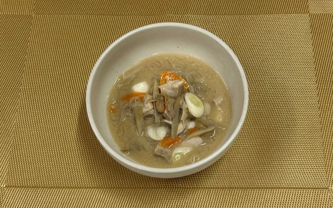 県産野菜たっぷり！帆立と長芋のスープ鍋